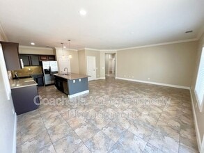 Building Photo - 64250 Silver Star Ave