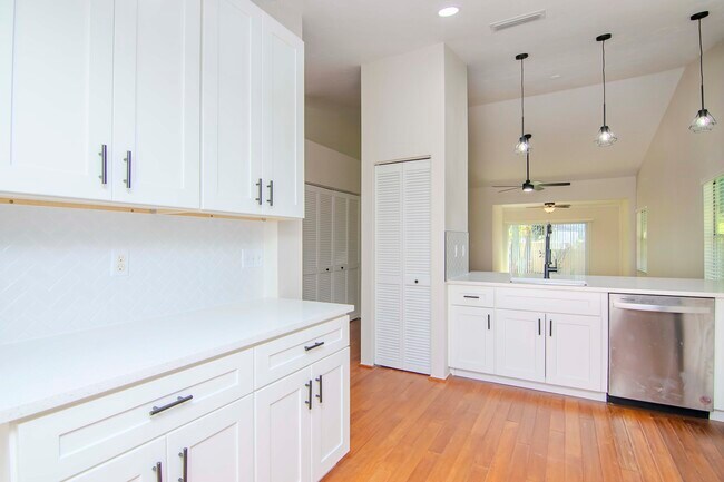 Foto del edificio - 7535 Preserves Ct