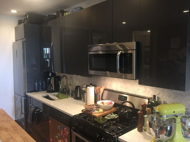 Foto del edificio - 78 Somers St