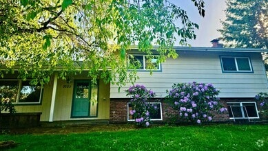 Building Photo - 5225 SE 35th Ave