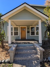 Building Photo - 616 Newtown St