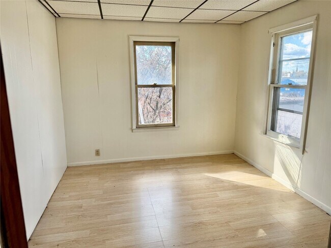 Foto del edificio - 44 Otseningo St