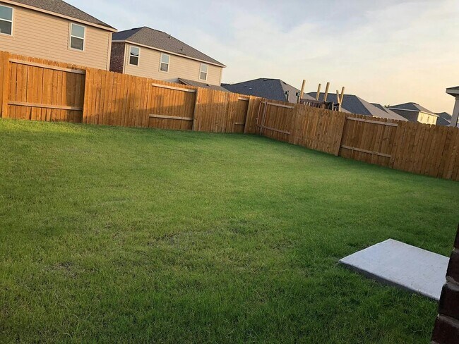 Foto del edificio - 1613 White Mountain Wy