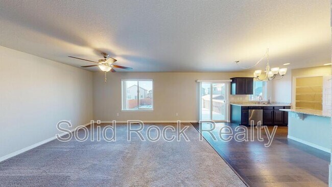 Foto del edificio - 12729 Windingwalk Drive