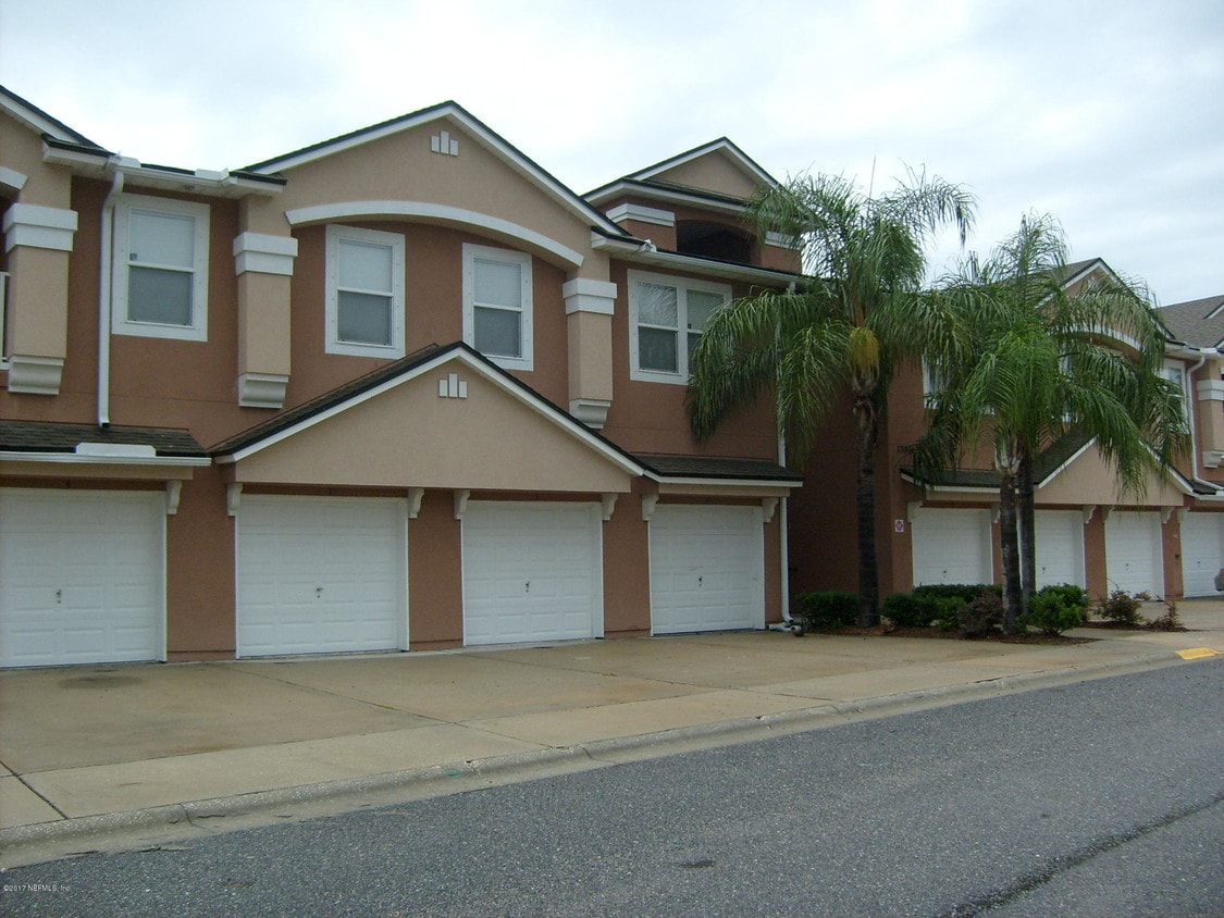 13851 Herons Landing Way Unit 4, Jacksonville, FL 32224 Condo for