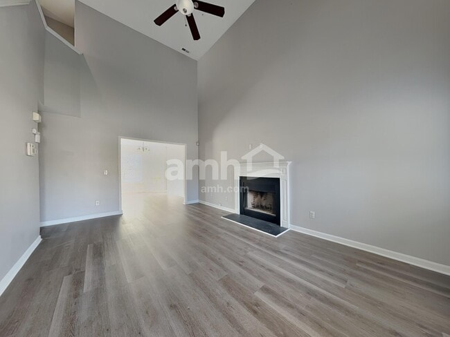 Building Photo - 1107 Sweet Gale Dr