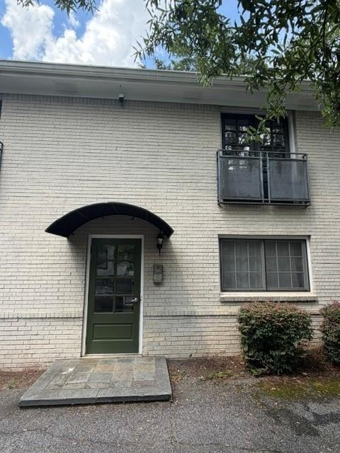 Building Photo - 798 St Charles Ave NE