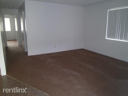 Foto del edificio - 26080 Base Line St