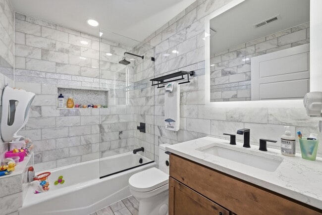 Photo - 756 Princeton Pl NW (Washington, DC) Apartment