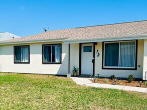 Building Photo - 2338 Pappas Terrace