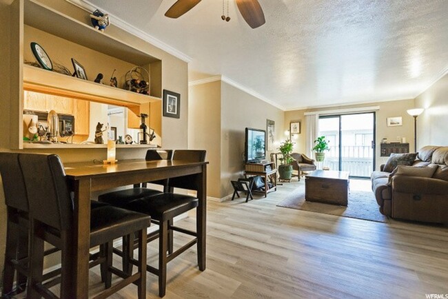 Foto del edificio - Secured 2 Bd 2 Ba Towne Park Condo