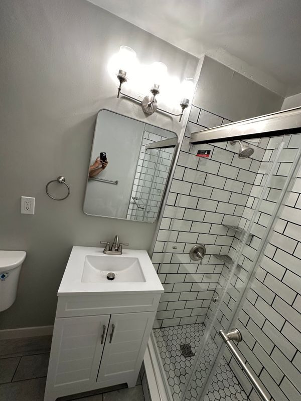 Foto del edificio - 449 Redondo Ave