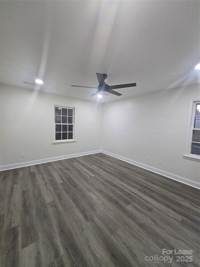 Foto del edificio - 10423 Queensmead Cir