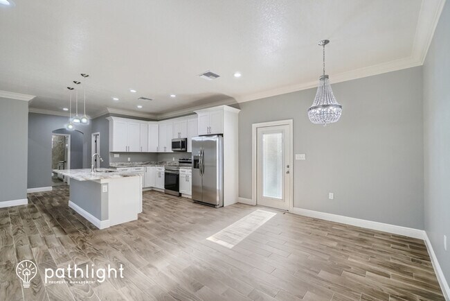 Building Photo - 1409 E Laura Street, Plant City, FL, 33563