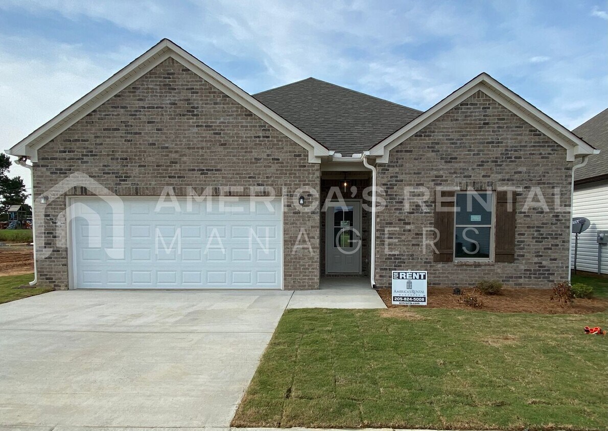 Foto principal - Home for Rent in Cullman, AL! AVAILABLE NO...