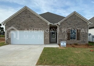 Building Photo - 250 Co Rd 1701