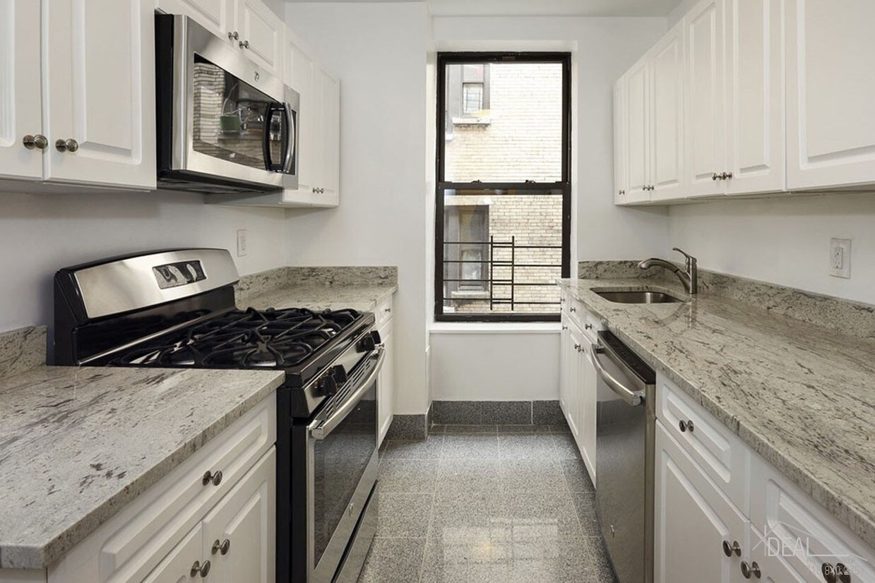 Foto del edificio - 78 Brighton 11th St