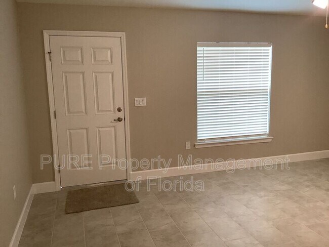 Foto del edificio - 159 Marion Oaks Pass