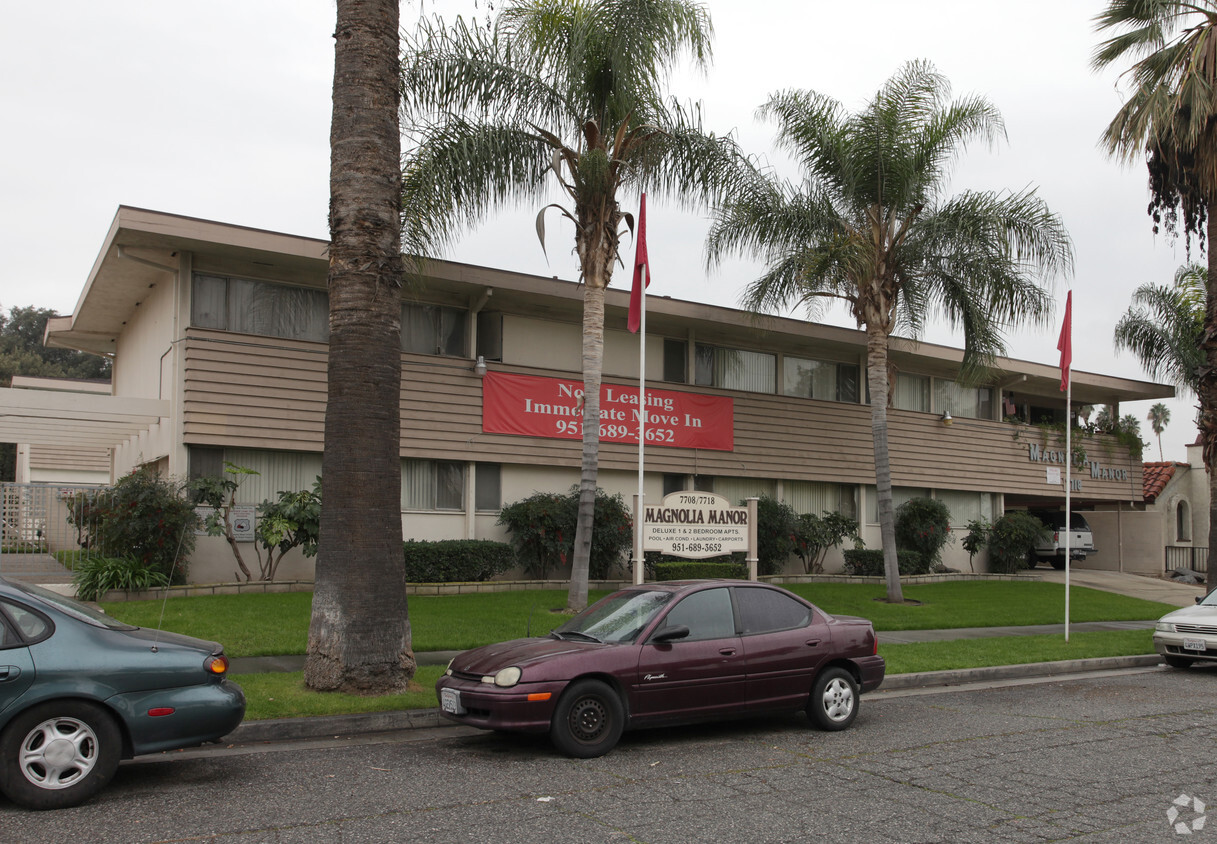 Foto del edificio - Magnolia Manor Apartments