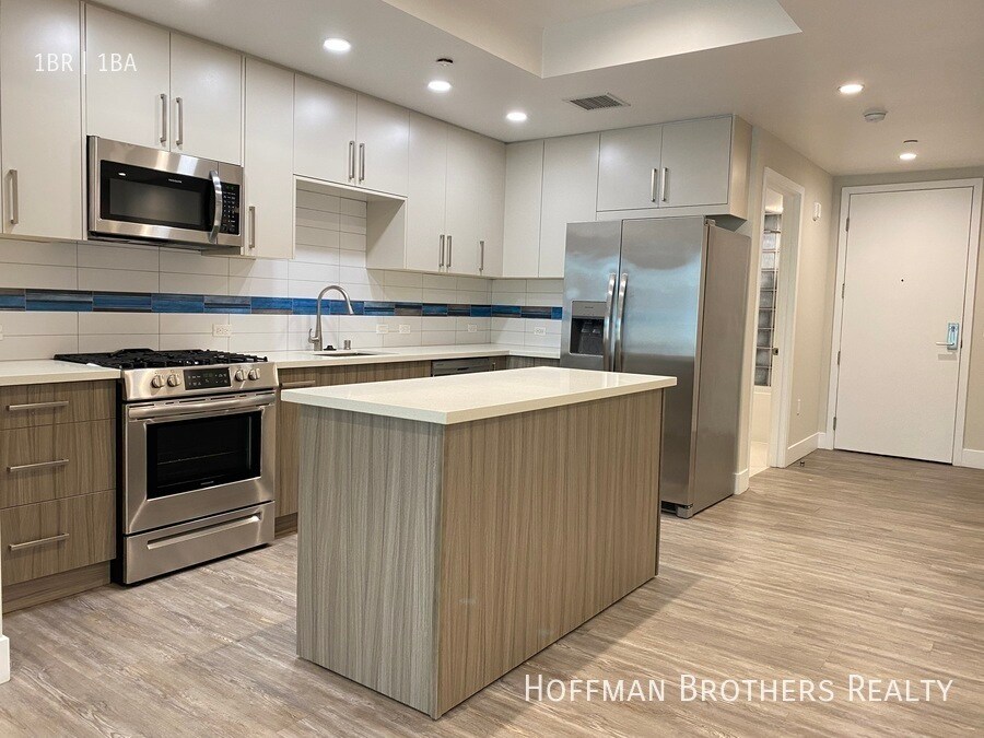 Foto principal - 5550 Bonner Ave