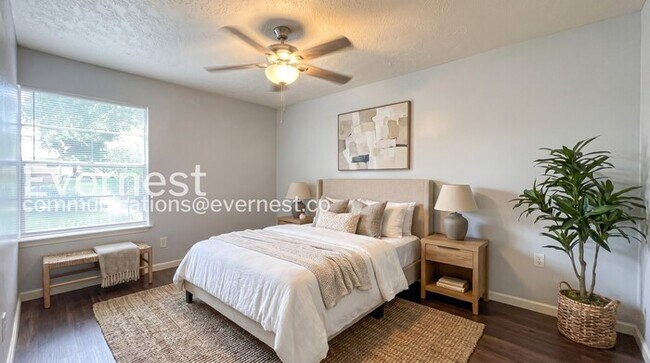 Foto del edificio - 6406 Summer Ridge Dr