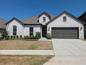 Building Photo - 425 Sunnyridge Ln