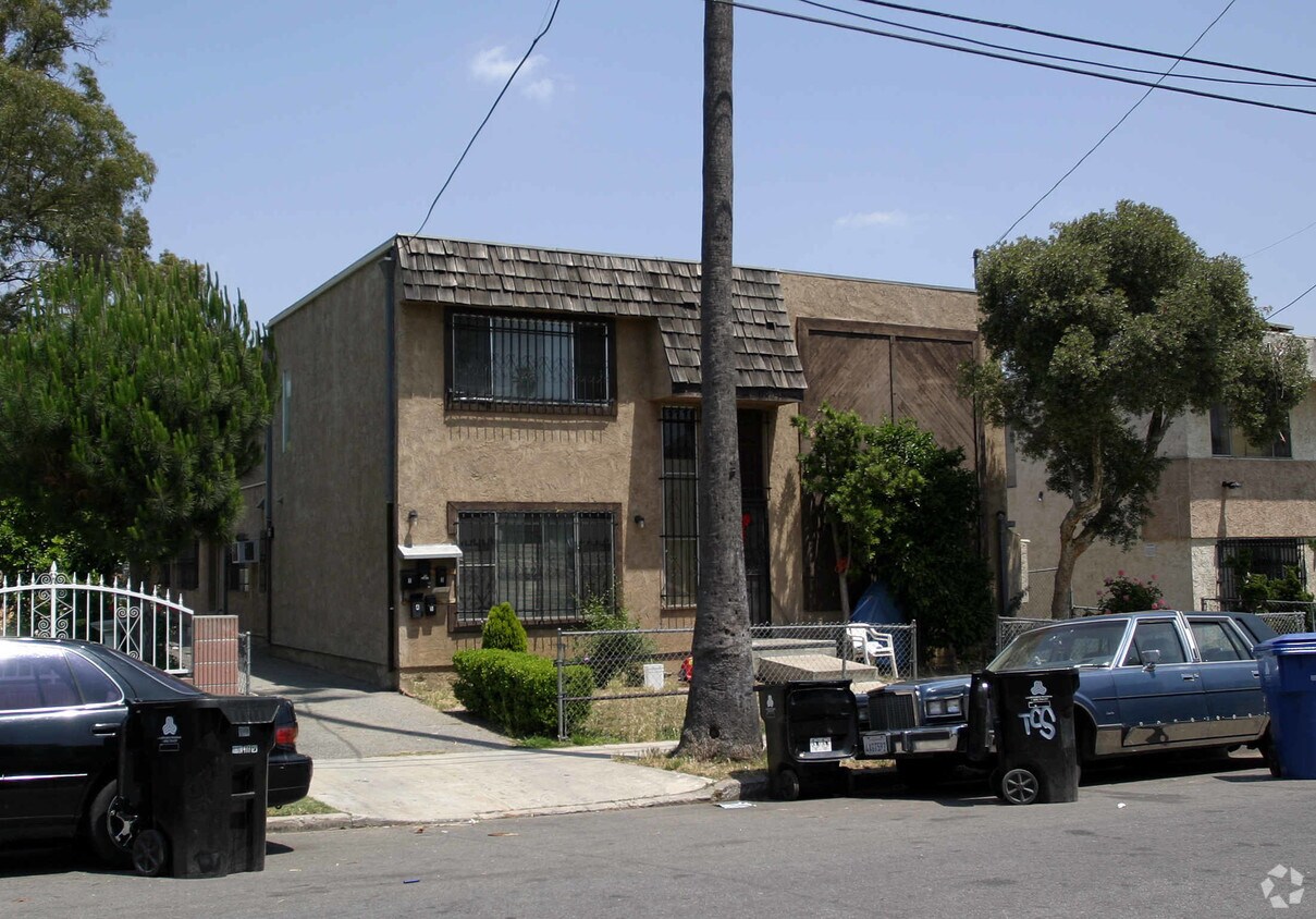 Primary Photo - 3534 Copeland Pl