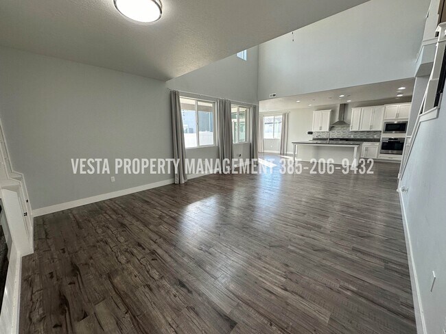 Foto del edificio - 3653 S Wren St