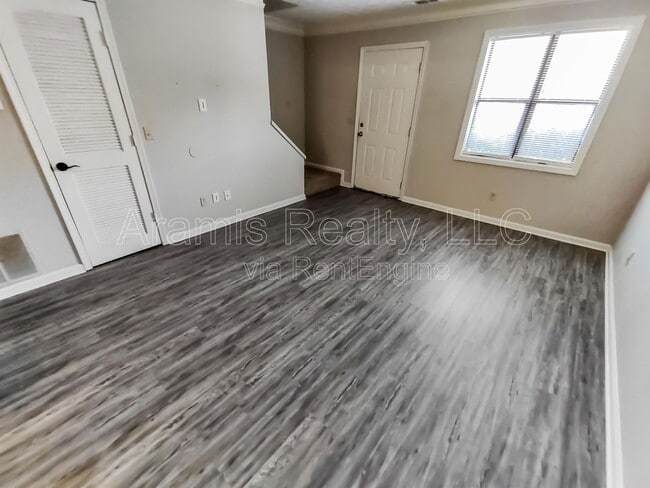 Building Photo - 5050 Top Cat Ct