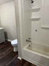 Building Photo - 810 S Brownell St