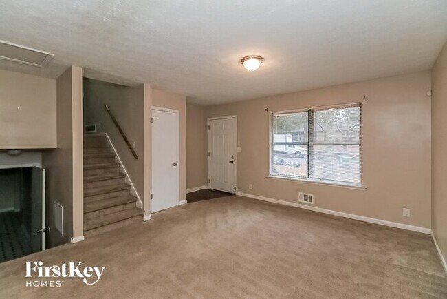 Foto del edificio - 4342 Lincolndale Dr