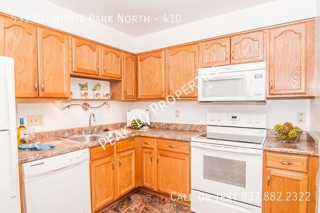Foto del edificio - 531 Belmonte Park N