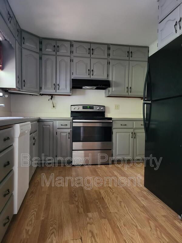 Foto del edificio - 2918 SW Wayne Ave