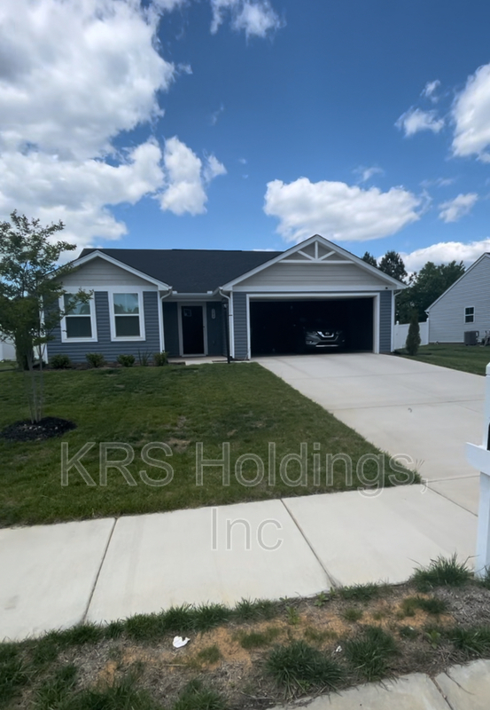 Building Photo - 160 Catalpa Ct