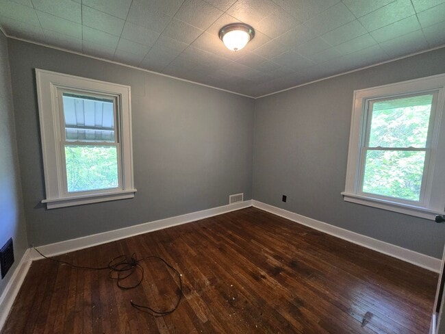 Building Photo - 3 Bedroom House with Beautiful Front Porch...