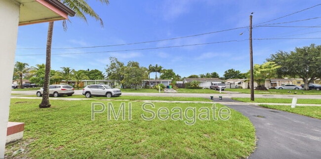 Photo - 7620 NW 21st St House