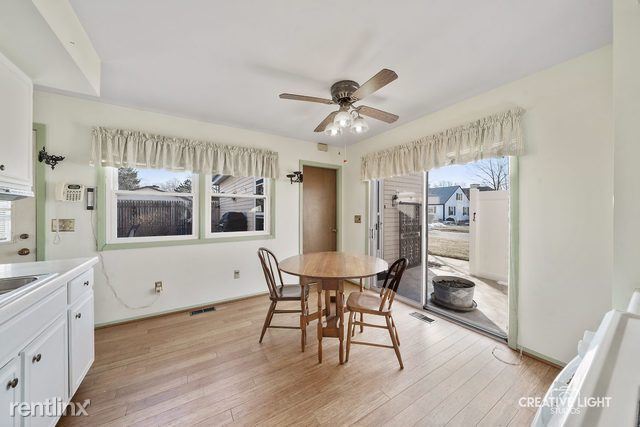 Building Photo - 2 br, 1 bath House - 15 Garden Drive