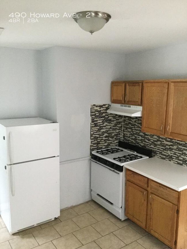 Building Photo - 4 bedroom in New Haven CT 06519