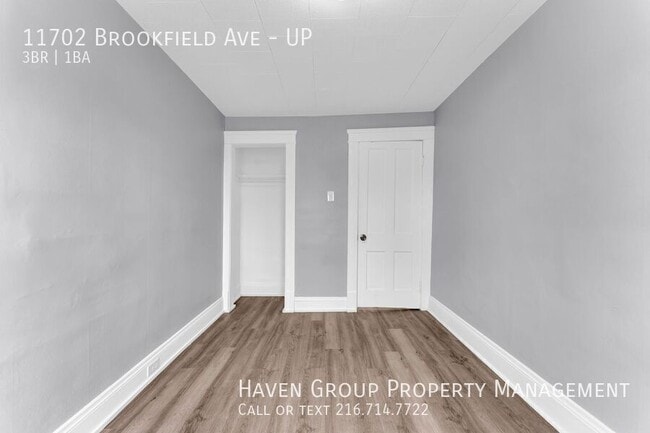 Building Photo - 11702 Brookfield Ave