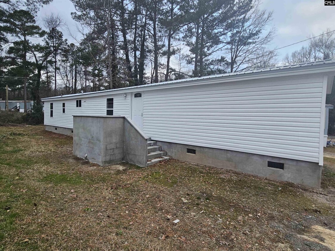 Primary Photo - 3118 Dudley Rd