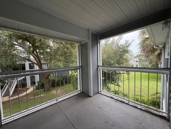Foto del edificio - Lake Mary 3 Bedroom, 2 Bath Gated Condo wi...