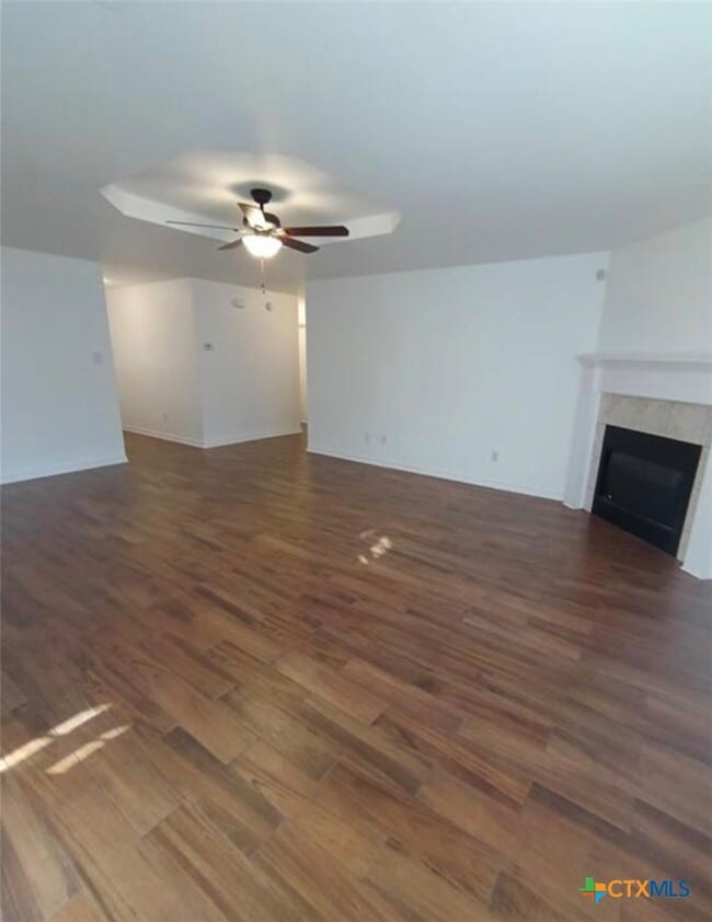 Building Photo - 1411 Saddle Dr