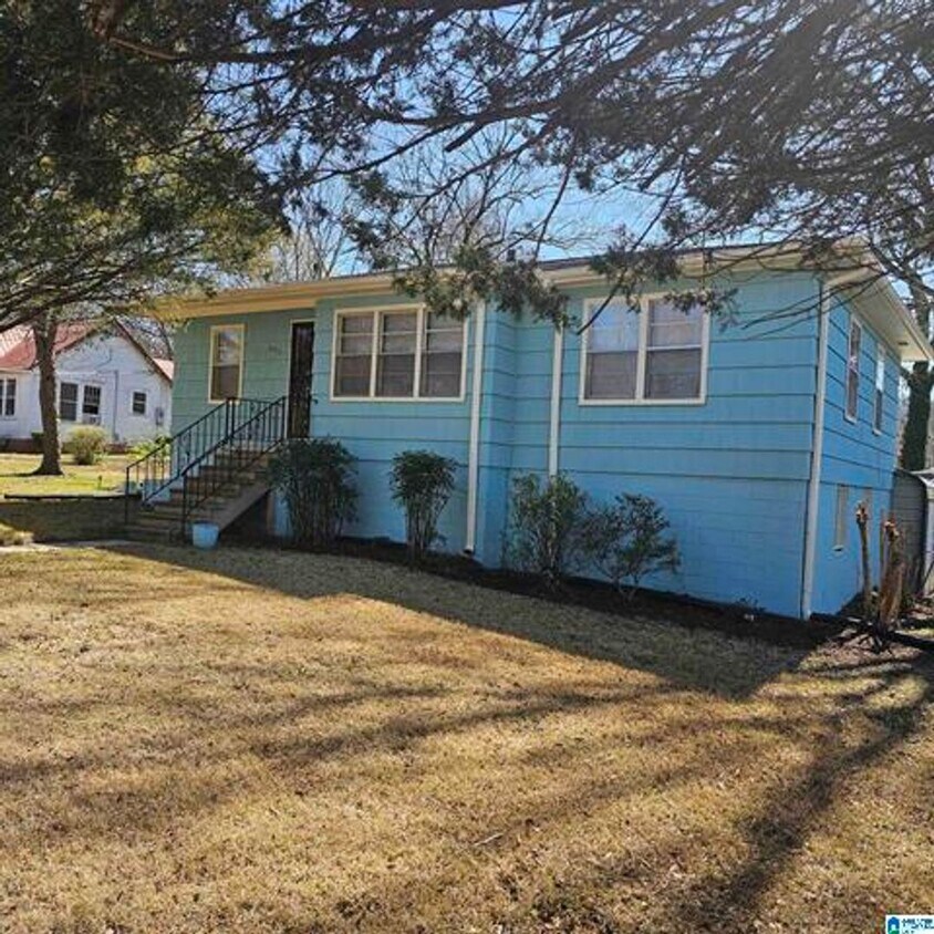 Foto principal - Charming 4 Bedroom, 1 Bathroom house