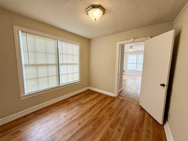 Building Photo - 3424 Lasker Ave