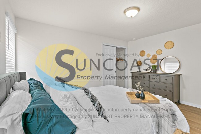 Building Photo - Welcome to your new cozy abode!