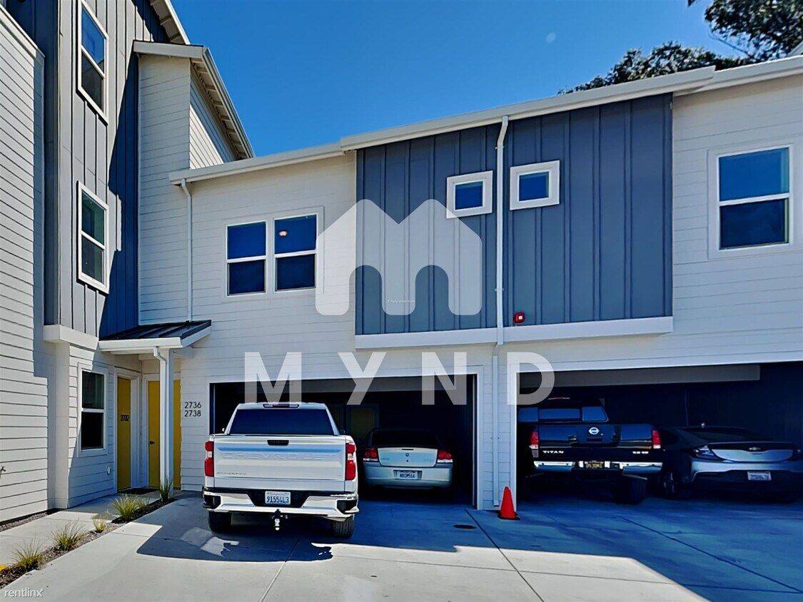 Foto principal - 3 br, 2 bath Condo - 2738 Franz Kafka Ave ...