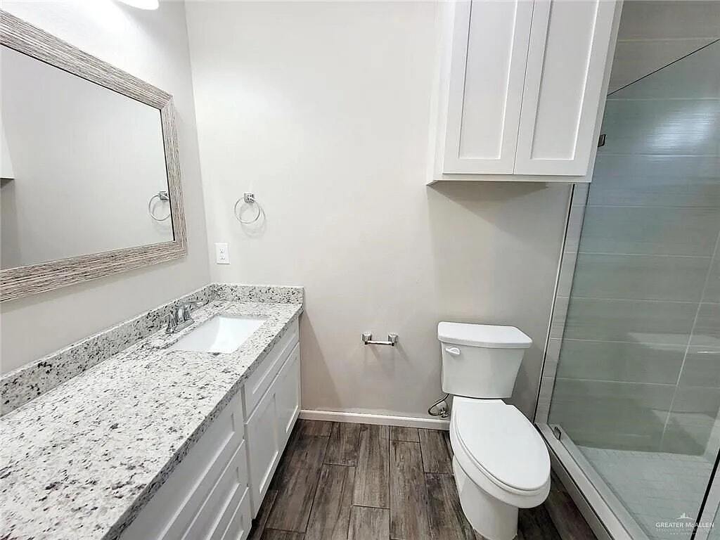 Building Photo - 5800 Sandpiper Ave