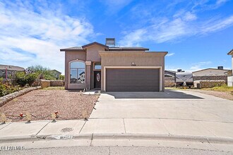 Building Photo - 12149 Driftwood LN