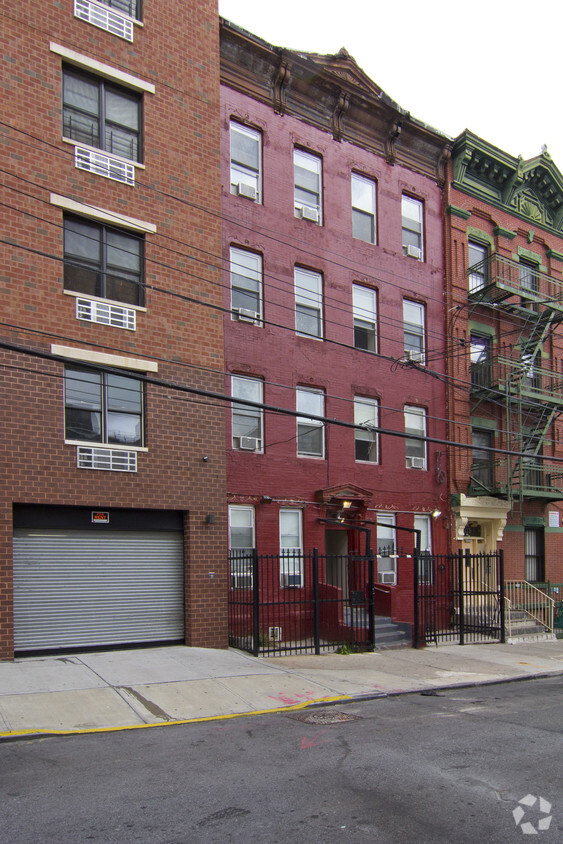 Primary Photo - 373 E 154th St