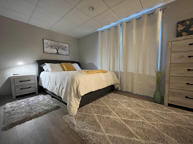 Foto del edificio - 802 Lazywood Dr